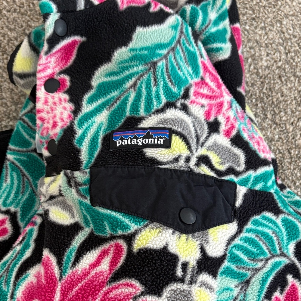 Patagonia Multicolor Floral Fleece